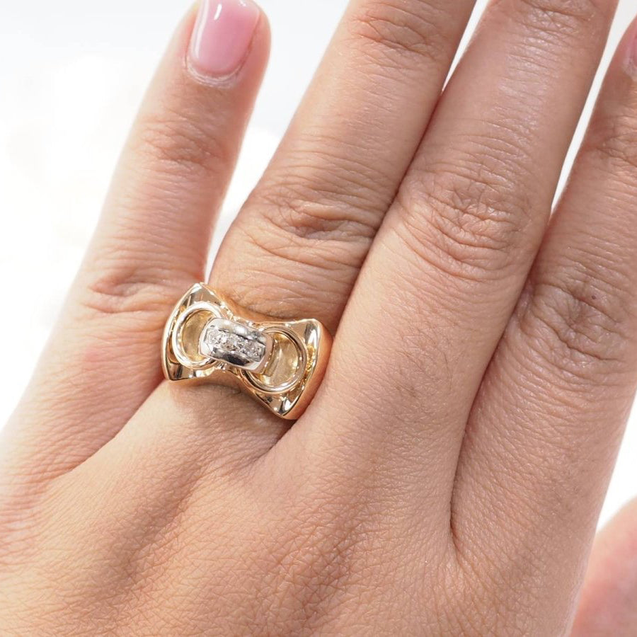 Bague Tank en or jaune et blanc et diamants - Castafiore