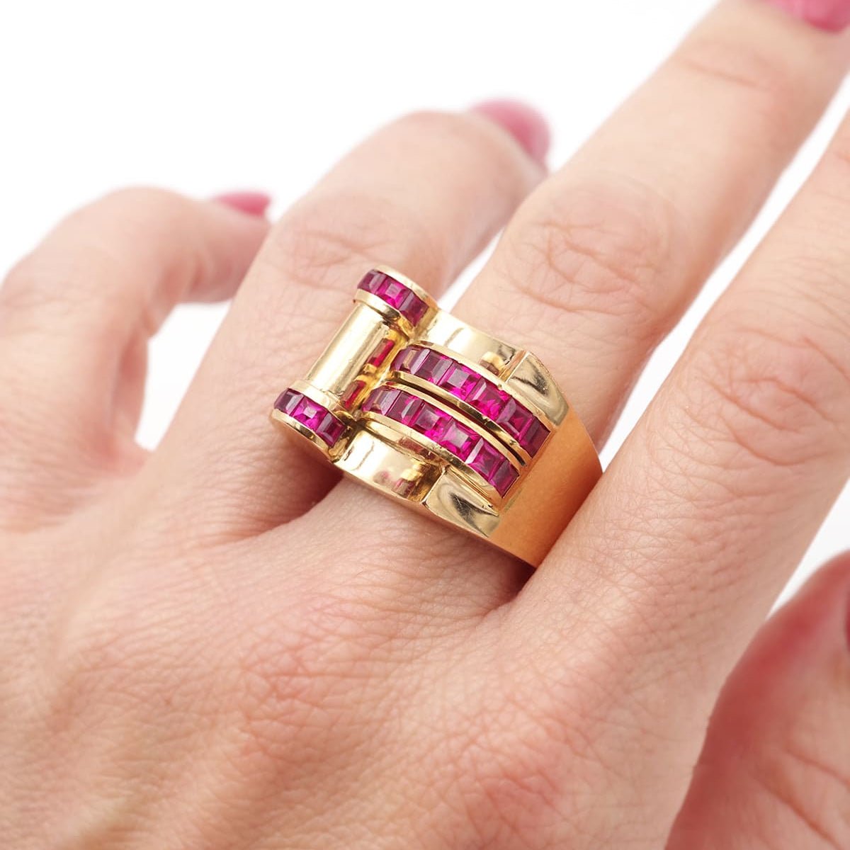 Bague Tank en or jaune et rubis - Castafiore