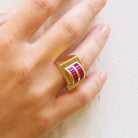 Bague Tank en or jaune et rubis - Castafiore