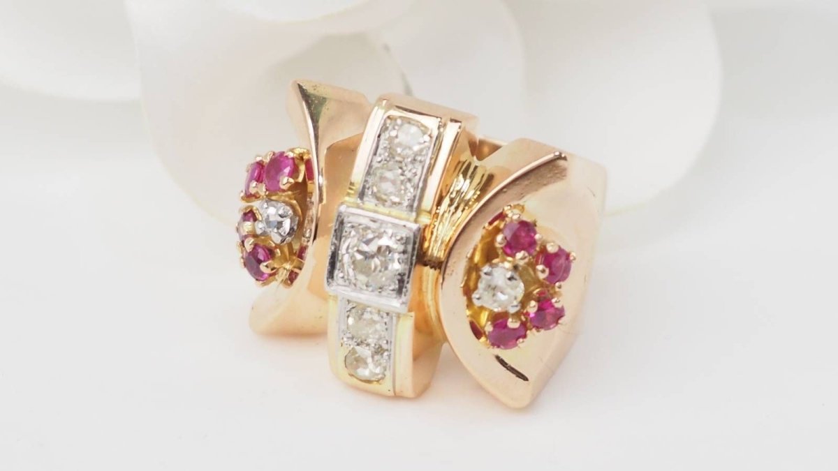 Bague Tank en or jaune, rubis et diamants - Castafiore