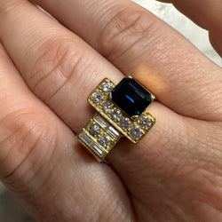 Bague Tank en or jaune, saphir et diamants - Castafiore