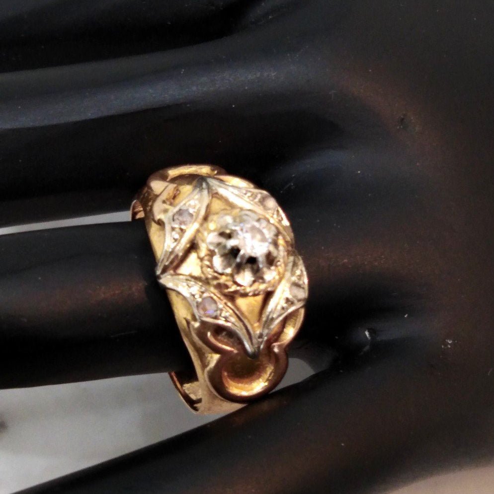 Bague Tank en or rose, or jaune, or blanc, et diamants - Castafiore