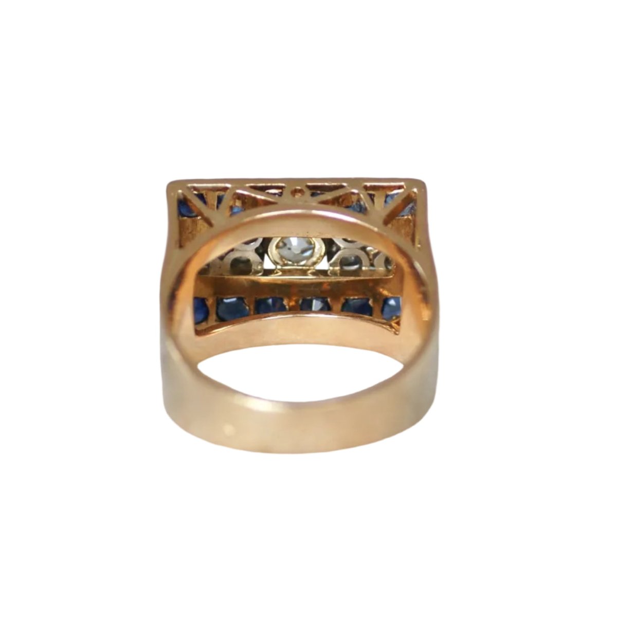 Bague Tank en or rose, platine, saphirs et diamants - Castafiore