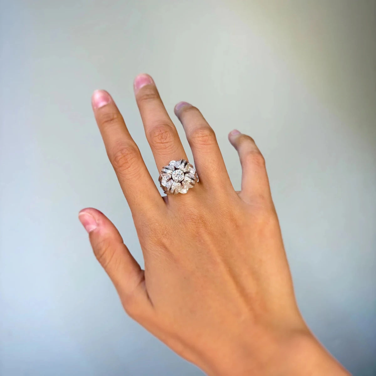 Bague Tank en platine et diamants - Castafiore
