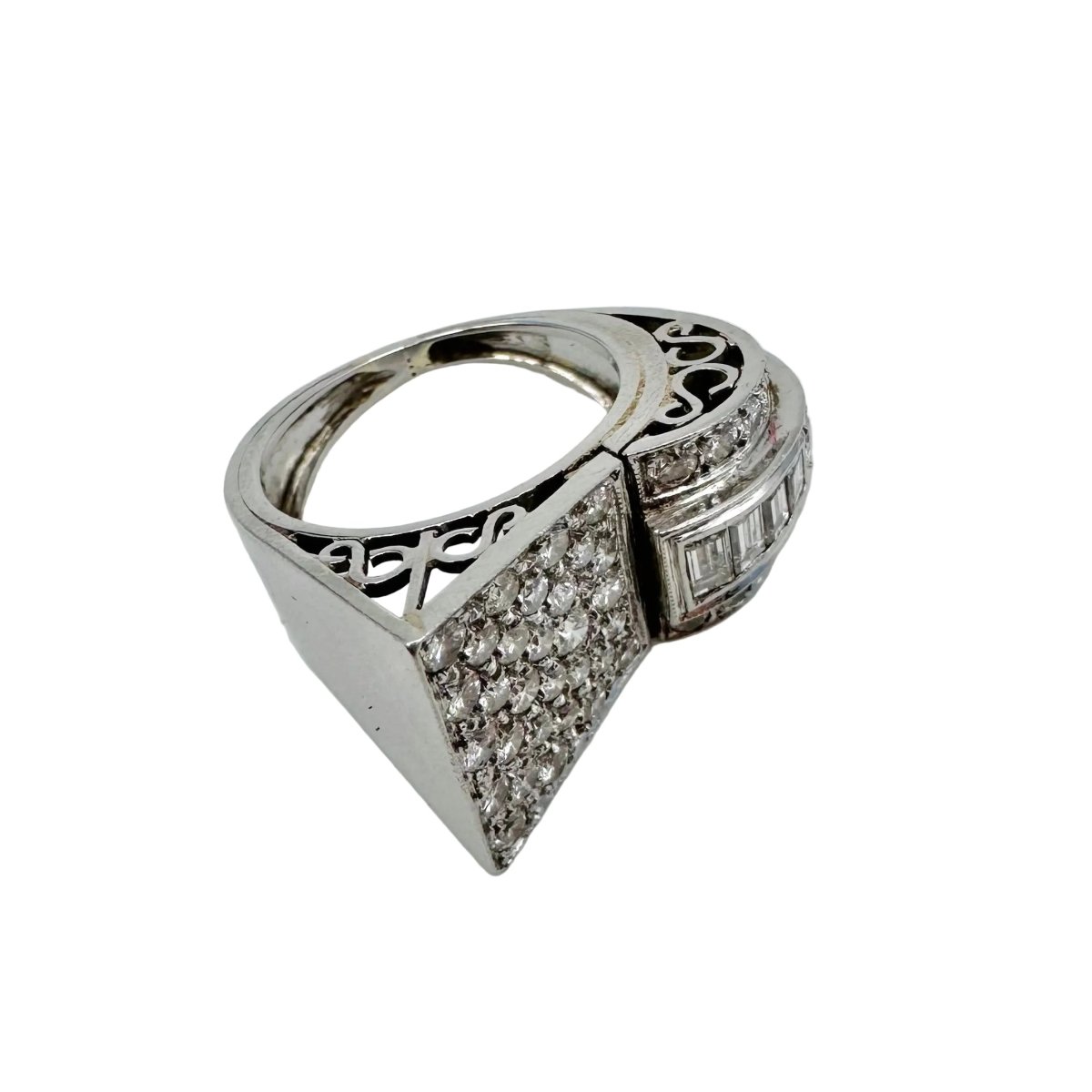 Bague Tank en platine et diamants
