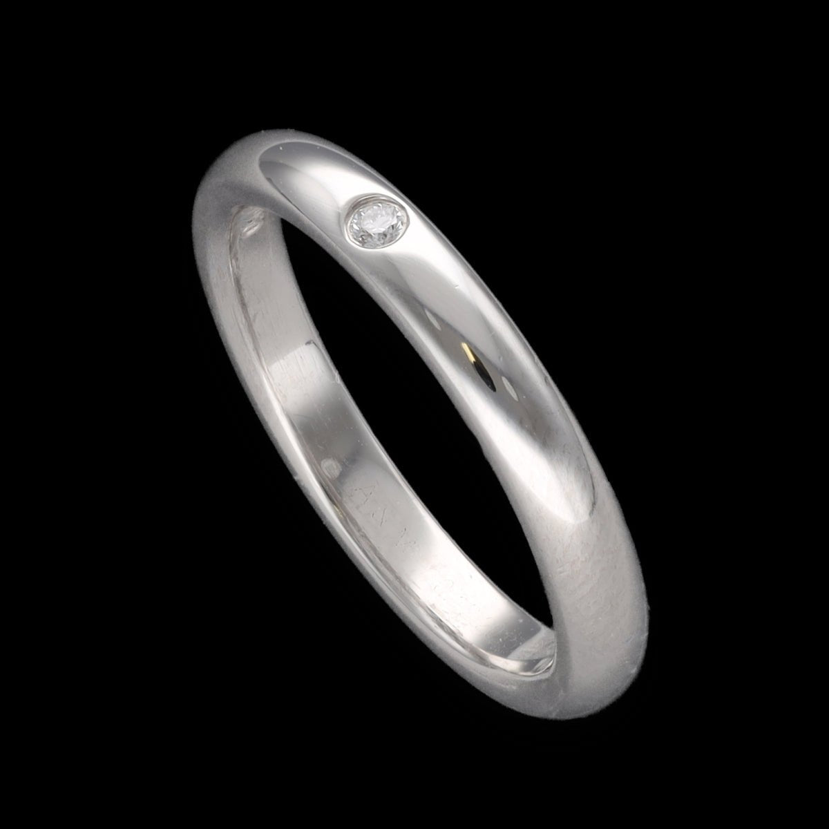 Bague Tiffany & Co en platine avec un diamant brillant de 0,02 Cts. Taille 52 - Castafiore