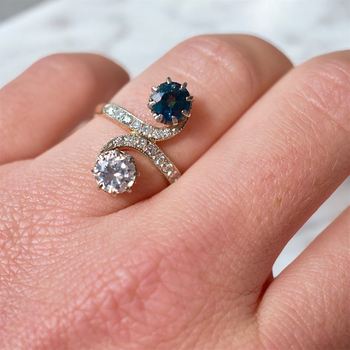 Bague Toi et Moi Diamants et Saphir, Belle Époque - Castafiore