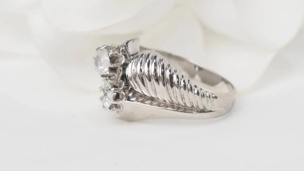 Bague Toi et Moi en or blanc et diamants - Castafiore