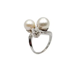 Bague Toi et Moi en or blanc, perles de culture et diamants - Castafiore