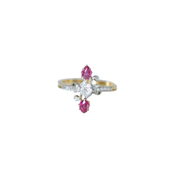 Bague Toi et Moi en or jaune, platine, rubis, et diamants - Castafiore