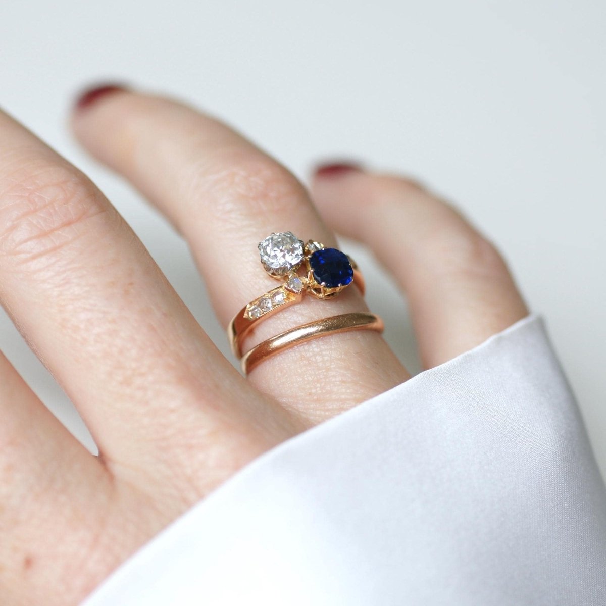 Bague Toi et Moi en or rose, platine, saphir, et diamant - Castafiore