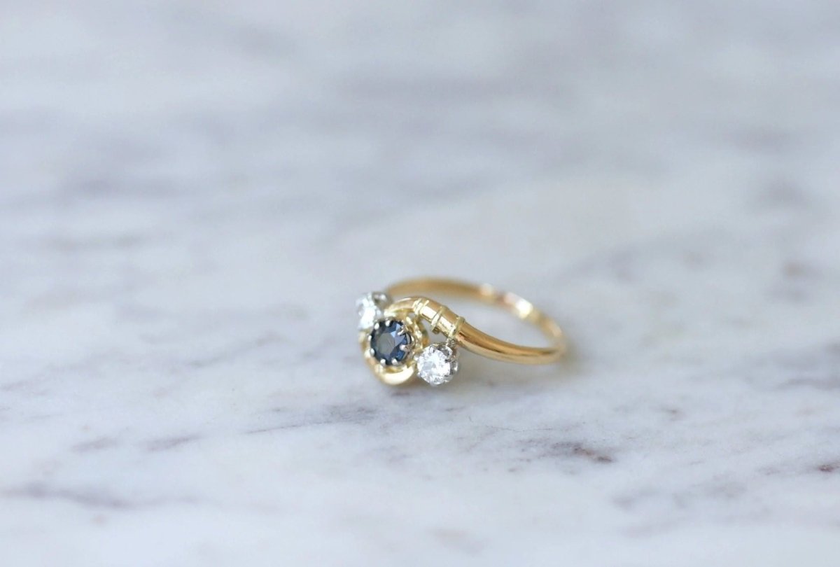 Bague toi et moi saphir, et diamants - Castafiore