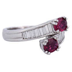 Bague Toi & Moi en or blanc, rubis et diamants - Castafiore