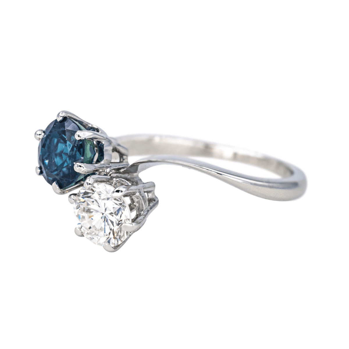 Bague Toi & Moi en or blanc, saphir et diamant - Castafiore