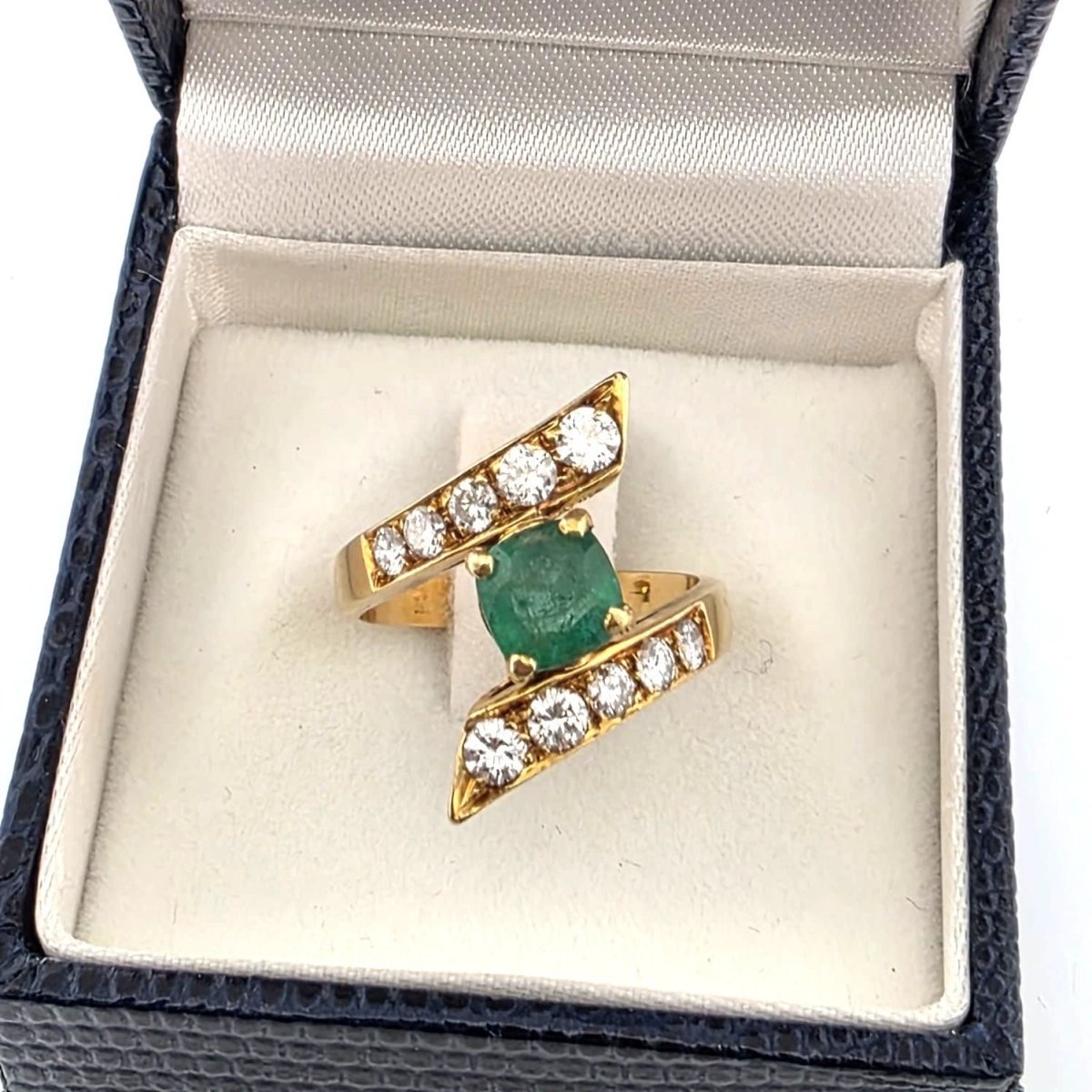 Bague Toi & Moi en or jaune, émeraude et diamants - Castafiore