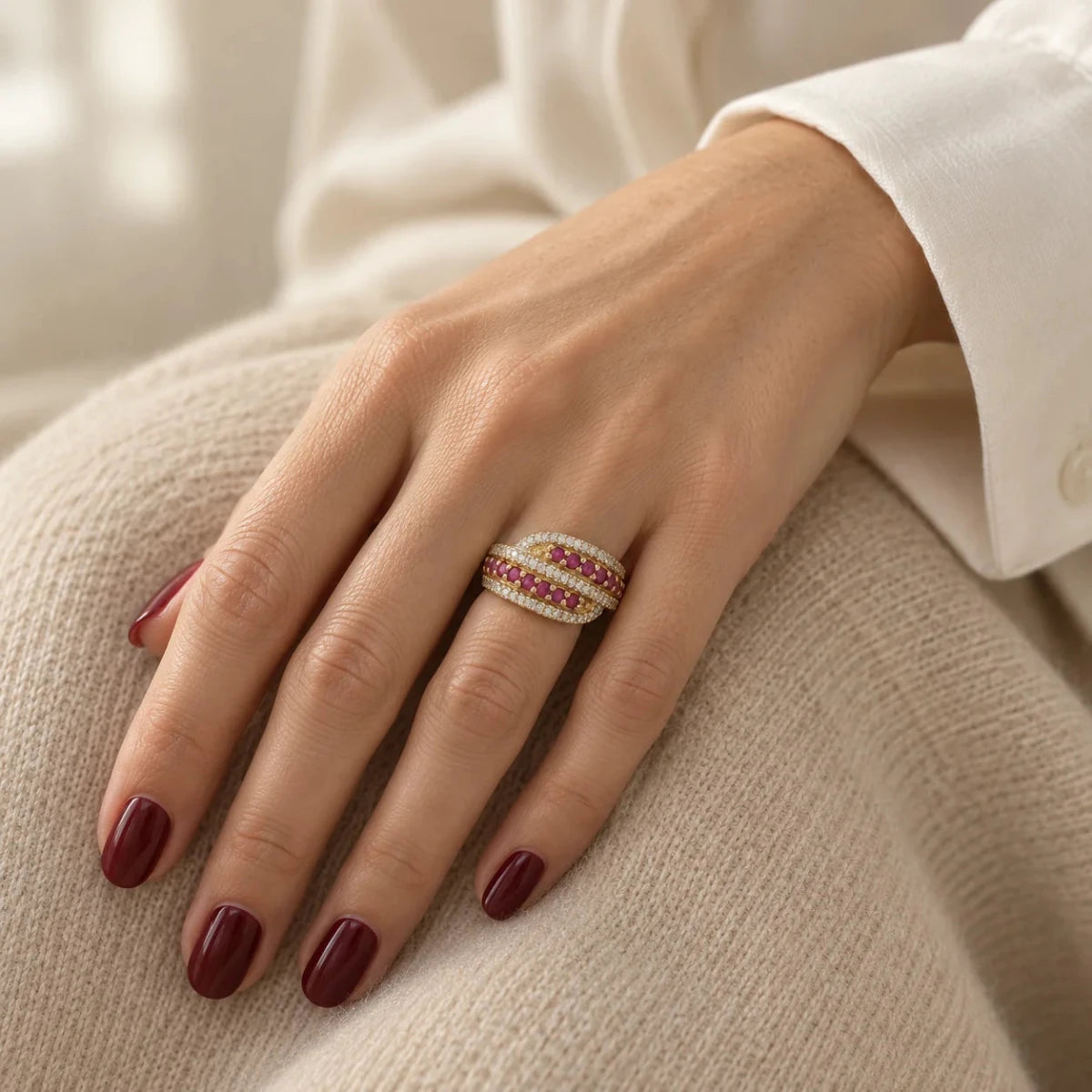 Bague Toi & Moi en or jaune, rubis et diamants - Castafiore