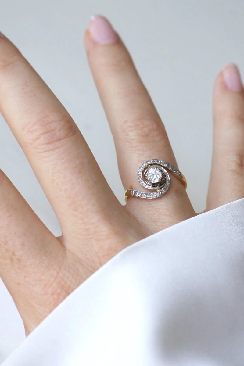 Bague Tourbillon Diamant Or Jaune et Platine - Castafiore