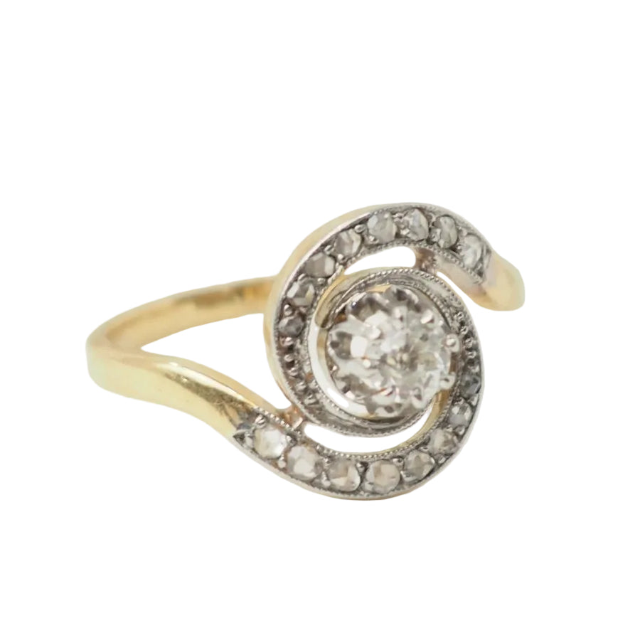 Bague tourbillon en or bicolore et diamants - Castafiore
