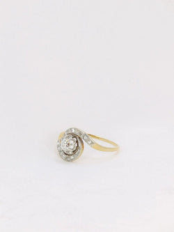 Bague tourbillon en or et diamant taille ancienne - Castafiore