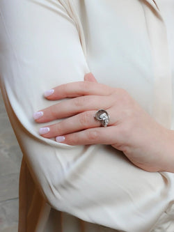 Bague tourbillon or blanc diamants 1 ct - Castafiore