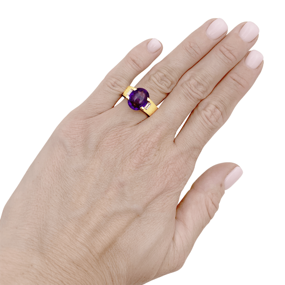 Ring Cartier, yellow gold, amethyst and diamonds.