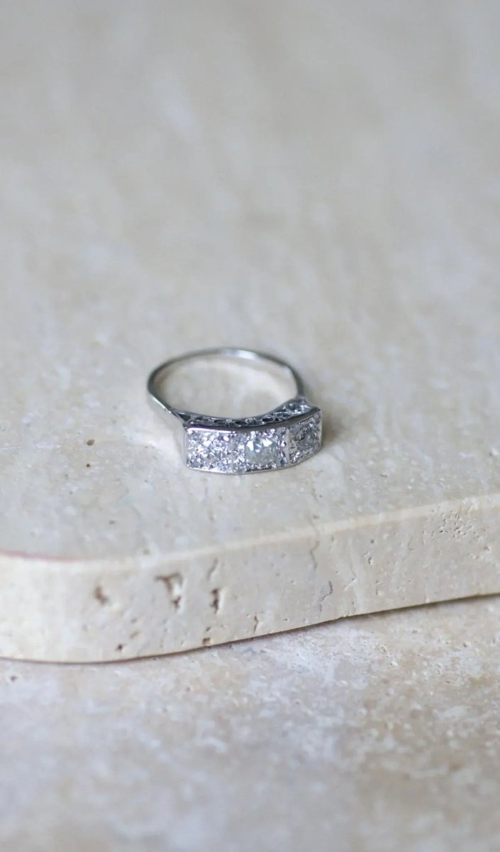 Bague Trilogie Diamants Art Déco - Castafiore