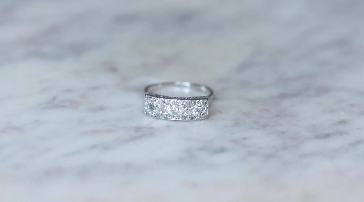 Bague Trilogie Diamants Art Déco - Castafiore