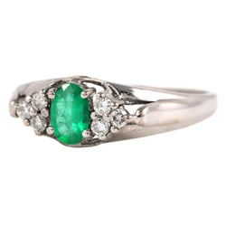 Bague Trilogie en or blanc, émeraude et diamants - Castafiore