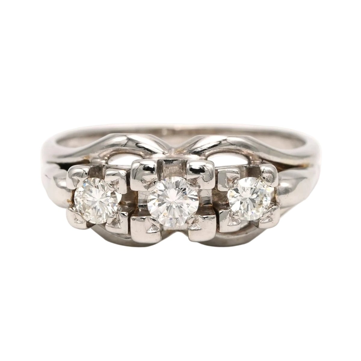 Bague Trilogie en or blanc et diamants - Castafiore