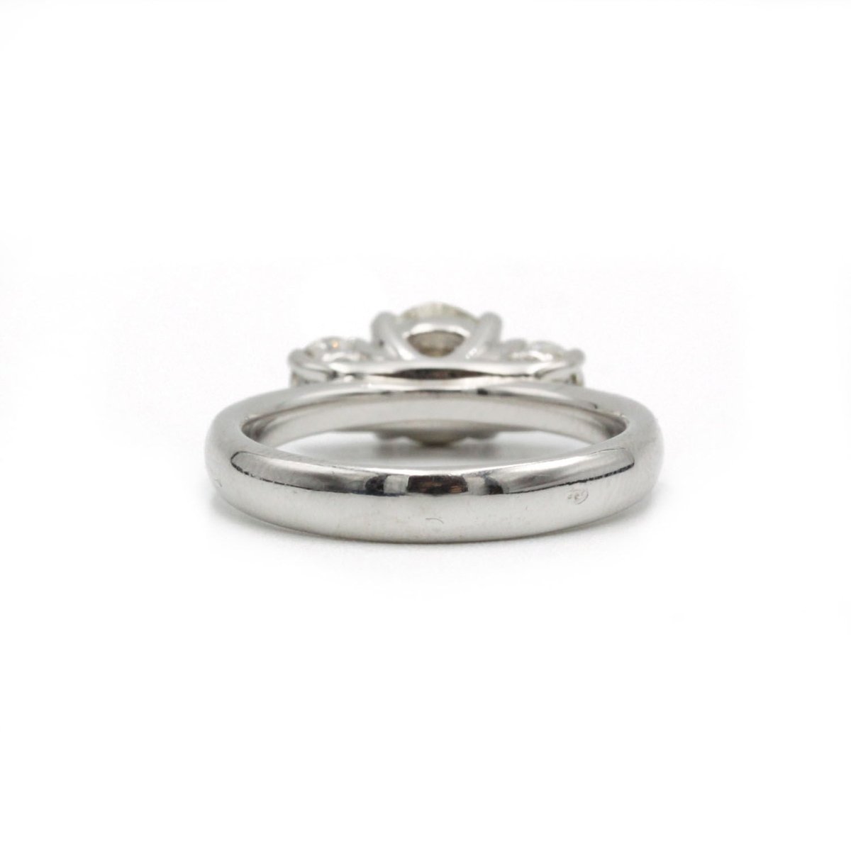 Bague Trilogie en or blanc et diamants - Castafiore