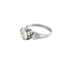 Bague Trilogie en or blanc et diamants - Castafiore