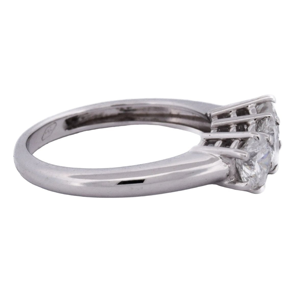 Bague Trilogie en or blanc et diamants - Castafiore