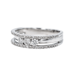 Bague Trilogie en or blanc et diamants - Castafiore