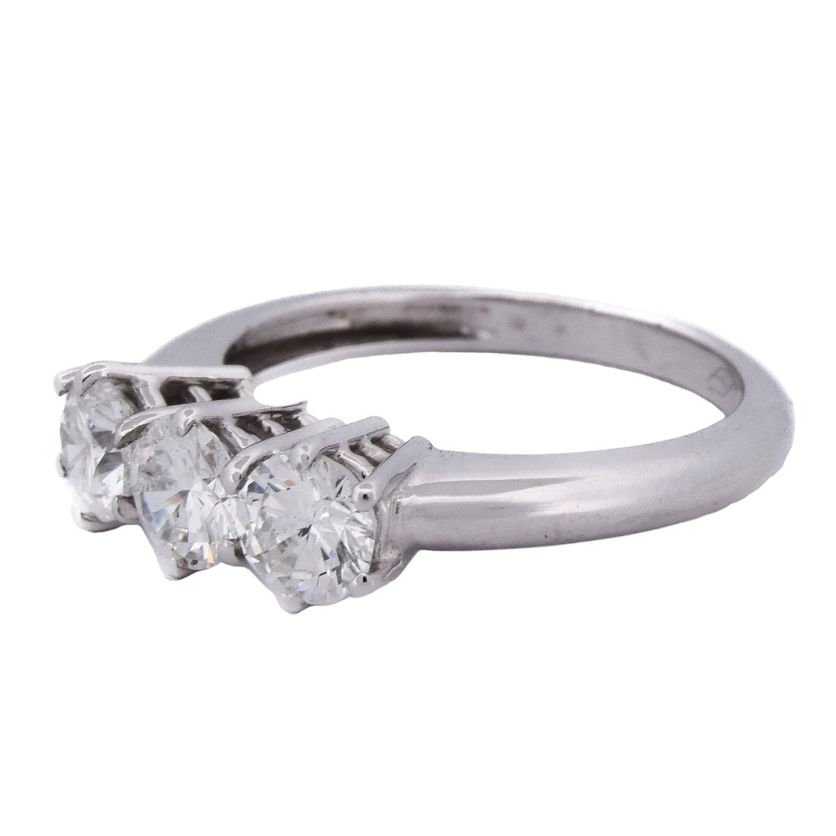 Bague Trilogie en or blanc et diamants - Castafiore