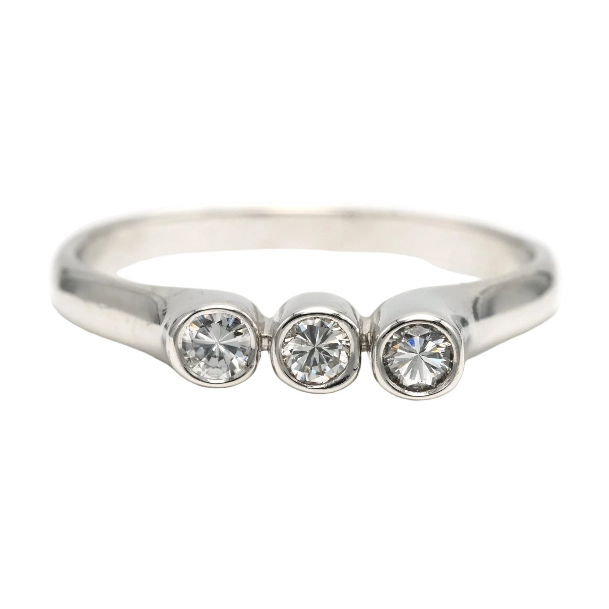 Bague Trilogie en or blanc et diamants - Castafiore