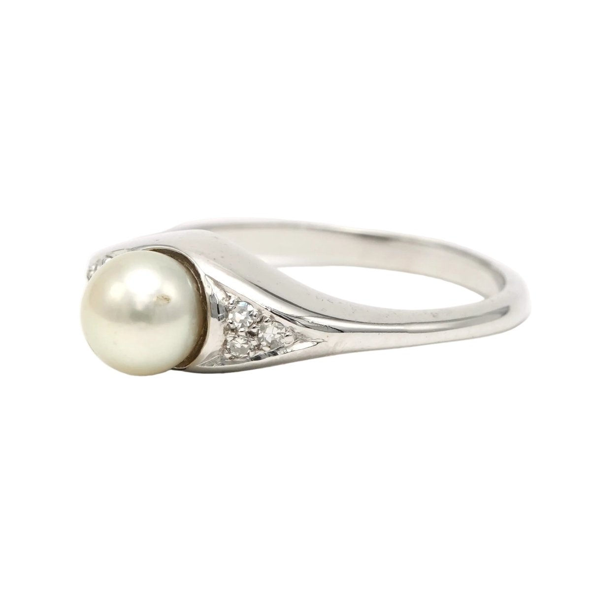 Bague Trilogie en or blanc, perle et diamants - Castafiore