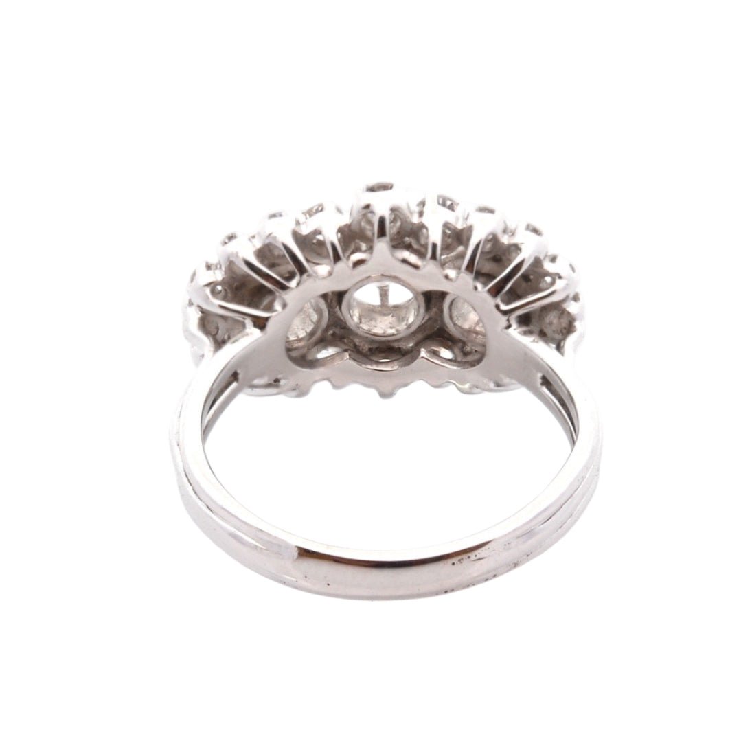 Bague Trilogie en or blanc, platine, et diamants - Castafiore