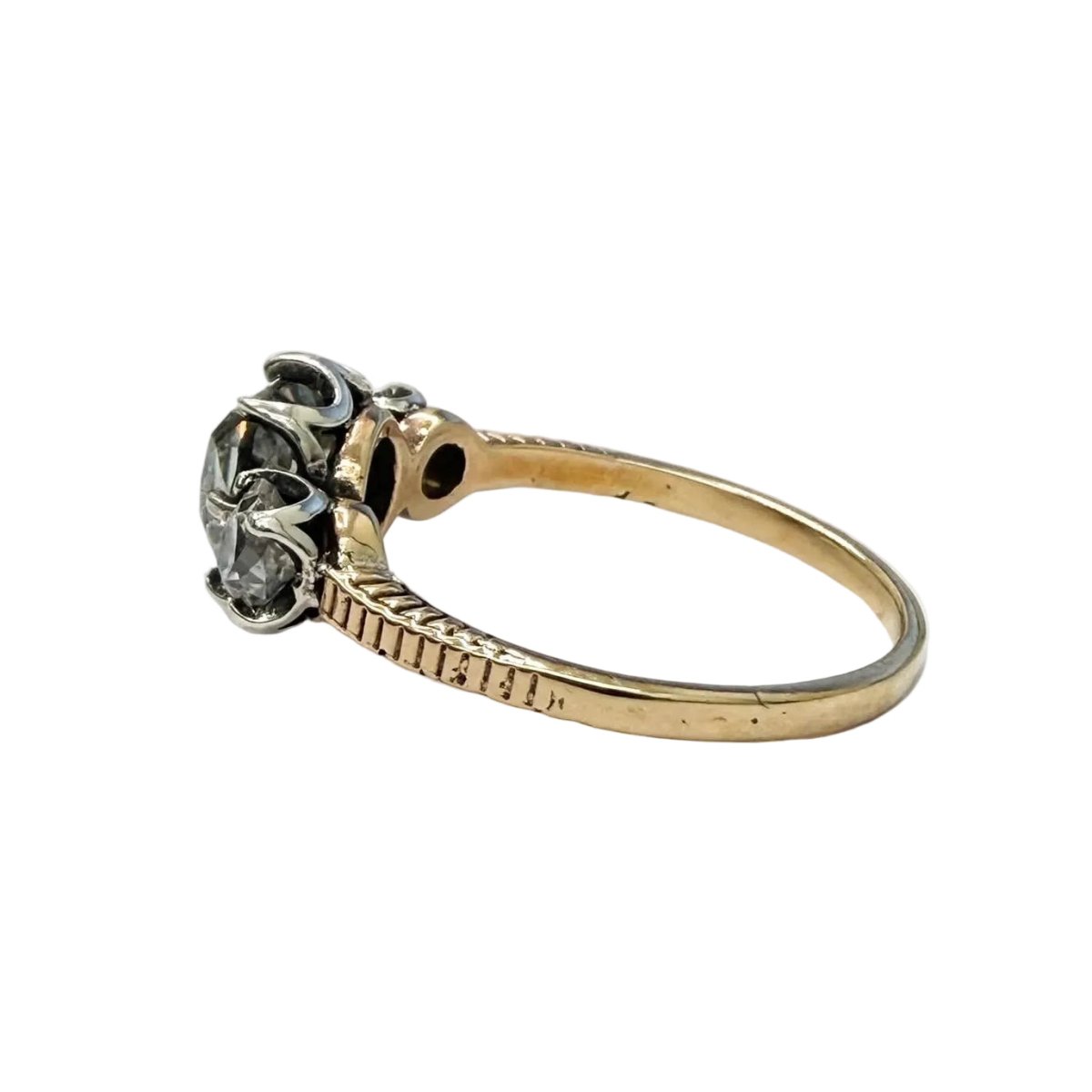 Bague Trilogie en or jaune, argent et diamants - Castafiore