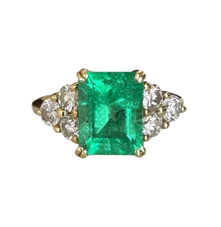 Bague Trilogie en or jaune, émeraude et diamants - Castafiore