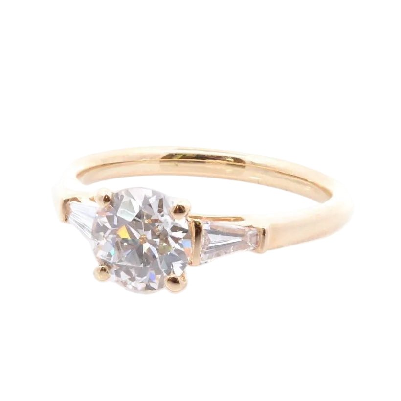 Bague Trilogie en or jaune et diamants - Castafiore