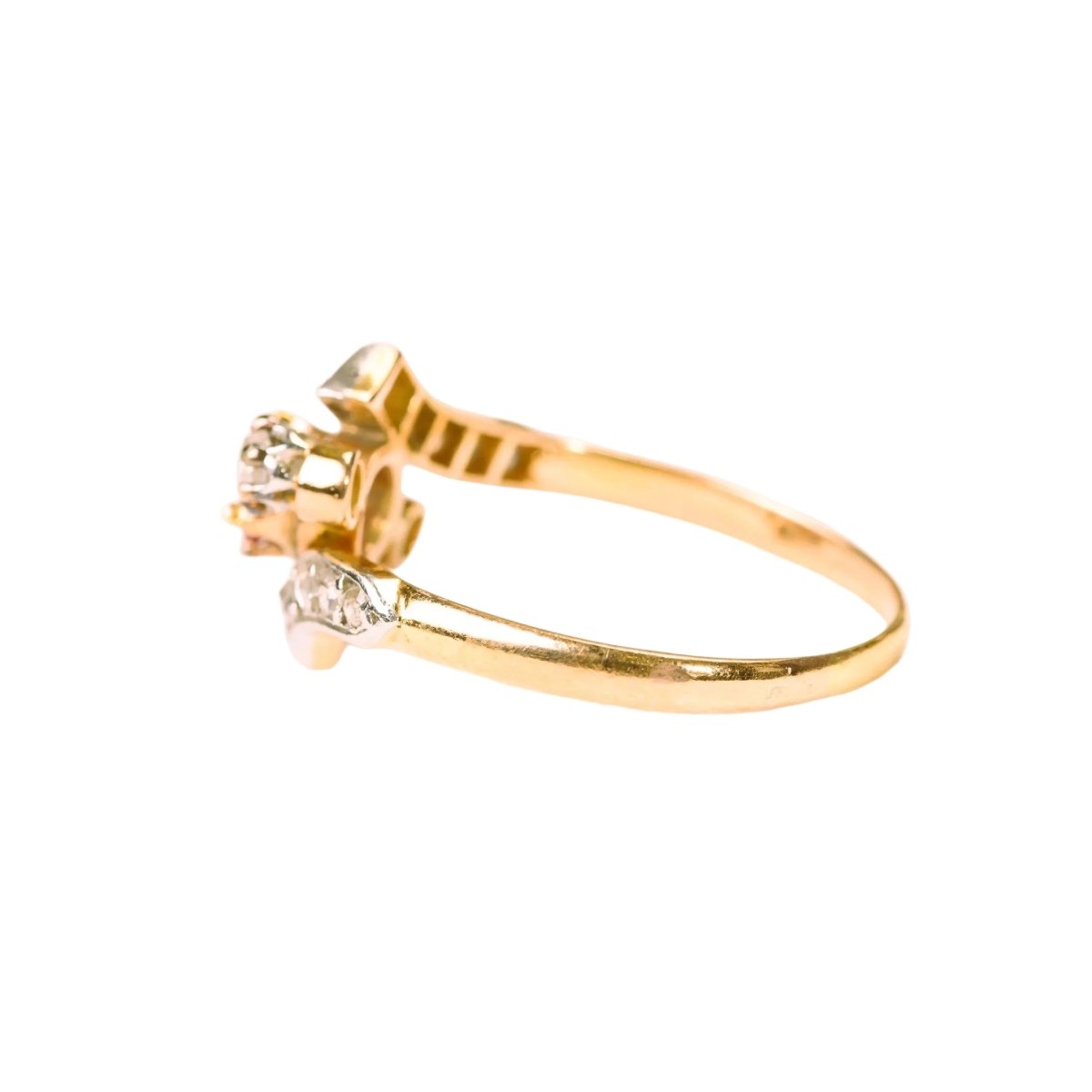 Bague Trilogie en or jaune, platine, rubis et diamants - Castafiore