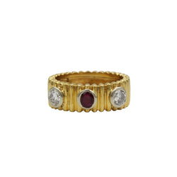 Bague Trilogie en or jaune, rubis et diamants - Castafiore
