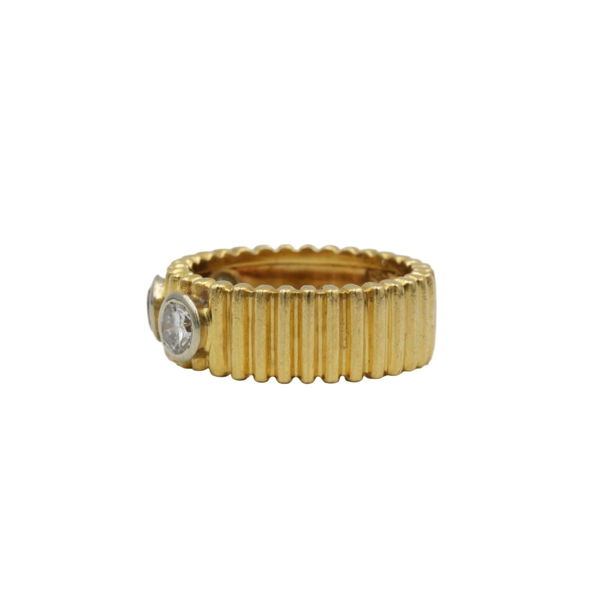 Bague Trilogie en or jaune, rubis et diamants - Castafiore