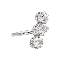 Bague Trilogie en platine et diamants - Castafiore