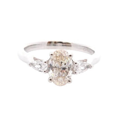 Bague Trilogie en platine et diamants - Castafiore