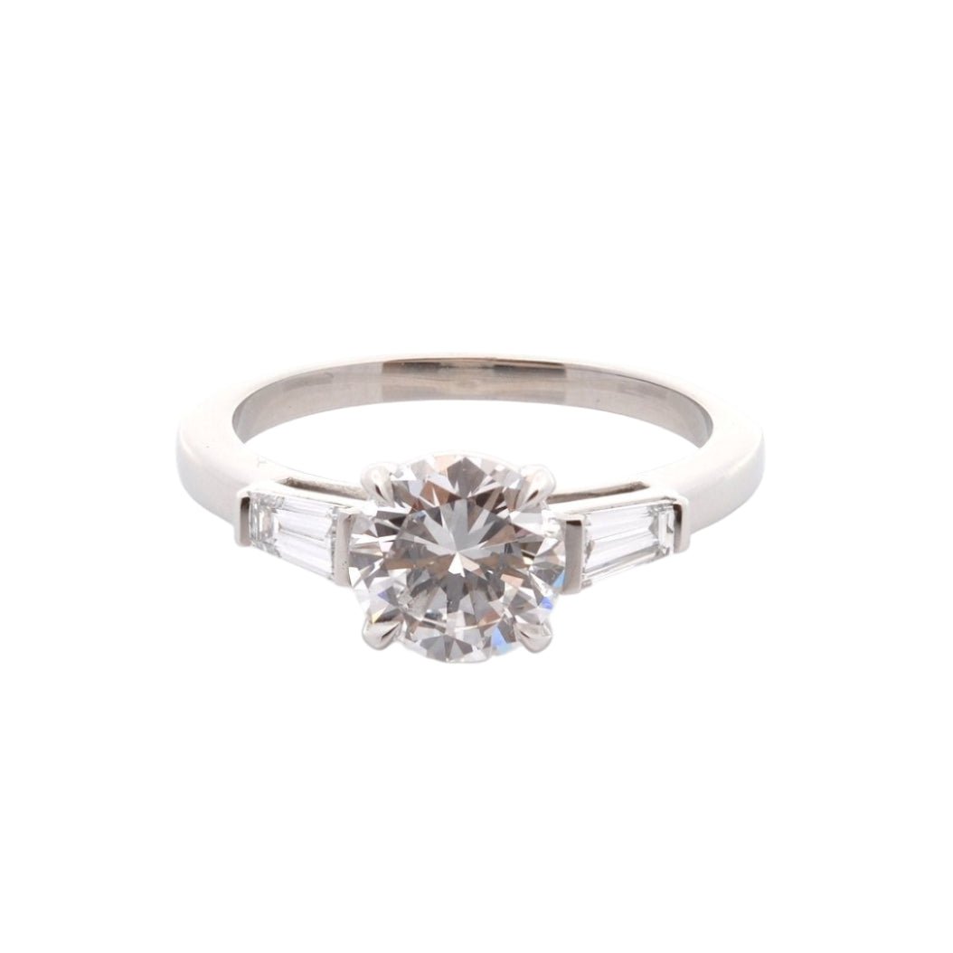 Bague Trilogie en platine et diamants - Castafiore