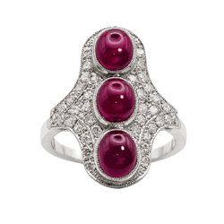 Bague Trilogie en platine, rubis et diamants