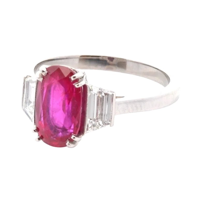 Ring 2.55cts unheated ruby and diamonds