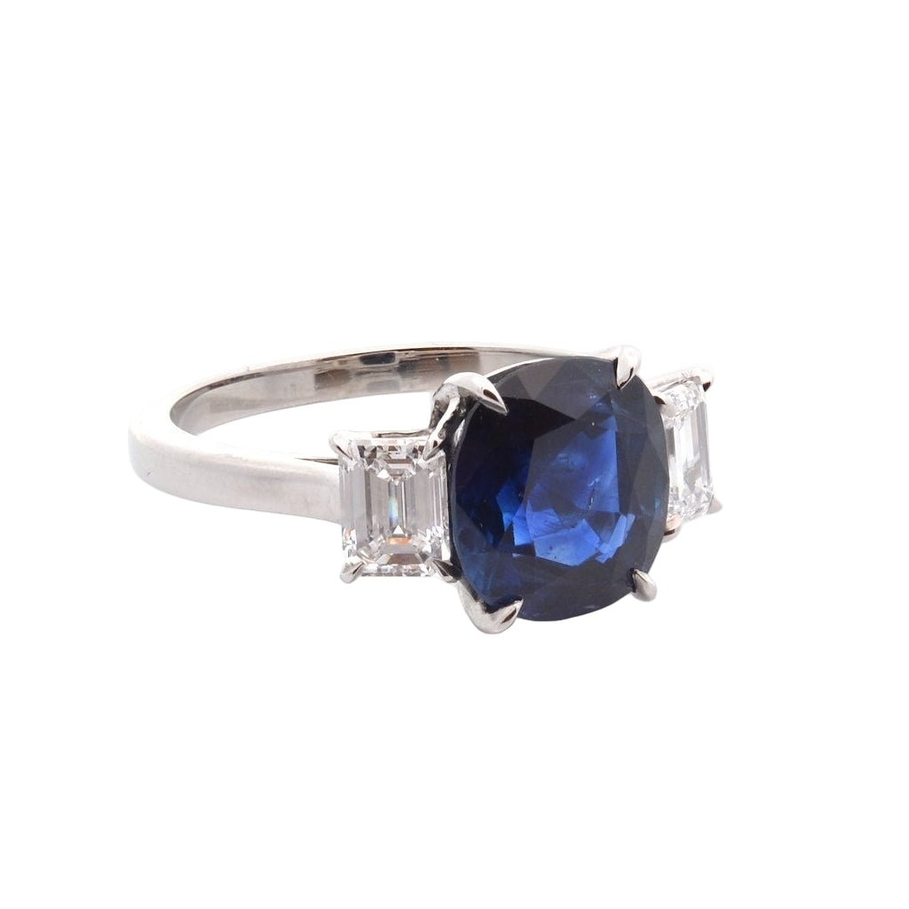 Bague Trilogie en platine, saphir et diamants - Castafiore