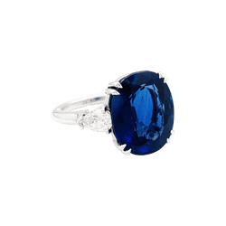 Bague Trilogie HARRY WINSTON en platine, saphir et diamants - Castafiore